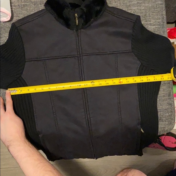 Lady Hathaway Black Jacket - Picture 6 of 6